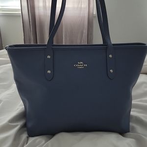 Periwinkle Coach NY tote bag